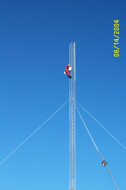 W0AIH on tower.  Almost done !!