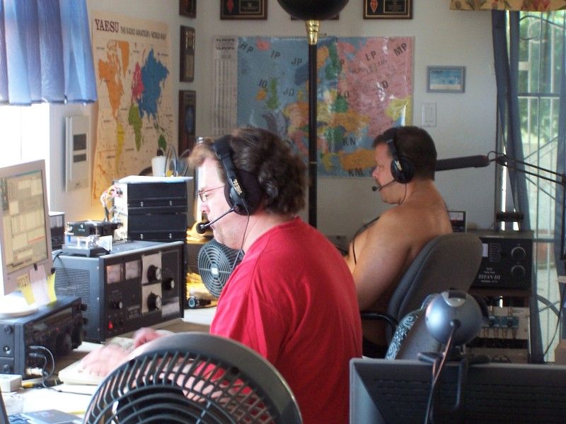 (L-R) Mike K9NW, Chad WE9V