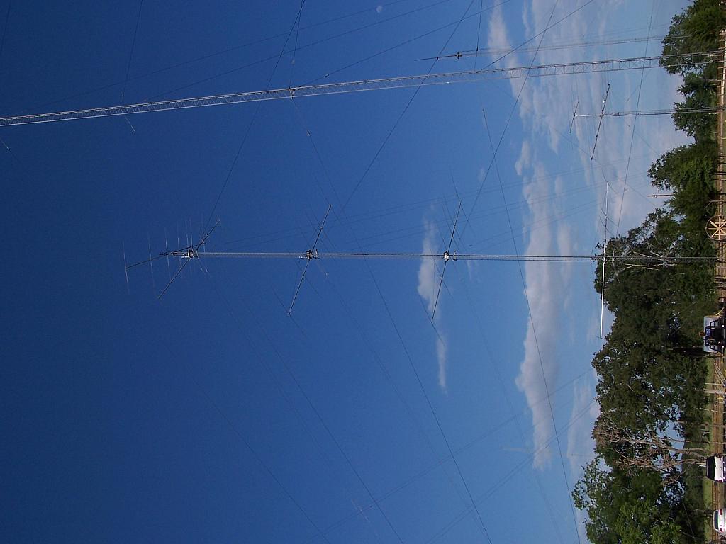 Top of 20M stack with 7 ele 15 mounted on top at 200'