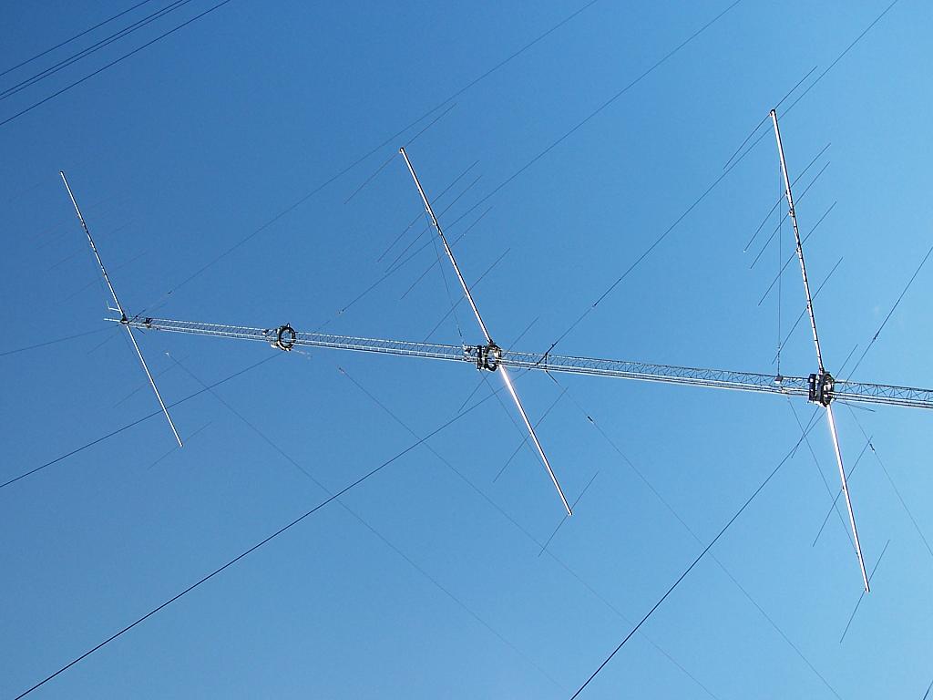 10M stack, beam at 105' removed for maintenance