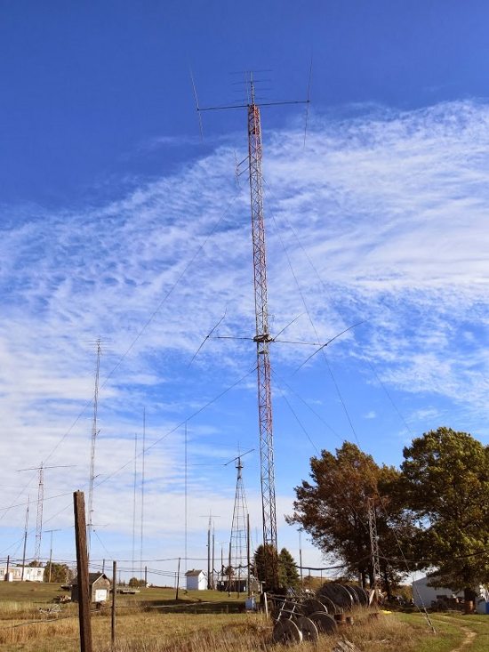 40-meter-band-w-aih-contest-station